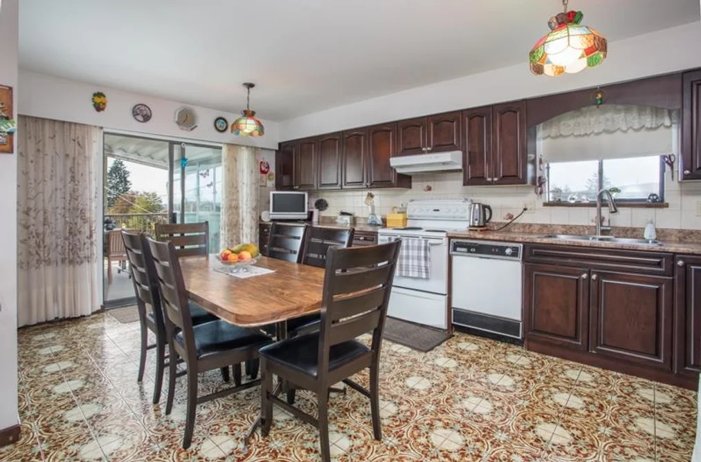 635 E KEITH ROAD, North Vancouver BC V7L 1W4, North Vancouver BC — Residential for Sale - Photo 7