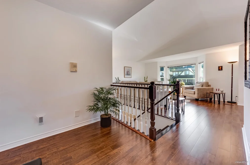 635 LOST LAKE DRIVE, Coquitlam BC V3C 5G4, Coquitlam BC — Residential for Sale — Photo 10 of 40