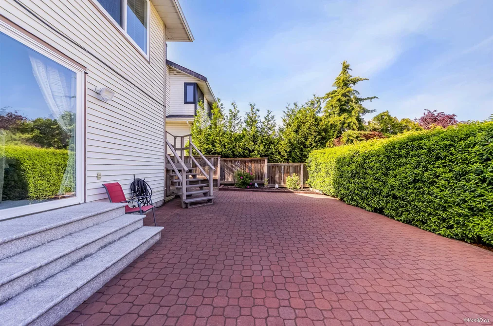 635 LOST LAKE DRIVE, Coquitlam BC V3C 5G4, Coquitlam BC — Residential for Sale — Photo 38 of 40