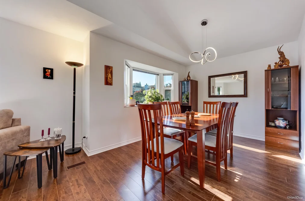 635 LOST LAKE DRIVE, Coquitlam BC V3C 5G4, Coquitlam BC — Residential for Sale — Photo 9 of 40