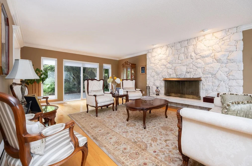6350 BUCKINGHAM DRIVE, Burnaby BC V5E 2A7, Burnaby BC — Residential for Sale - Photo 3
