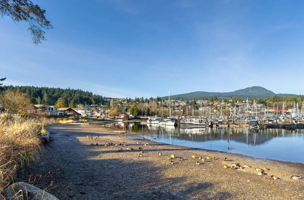 636 BAY ROAD, Gibsons BC V0N 1V8, Gibsons BC — Residential for Sale - Photo 3