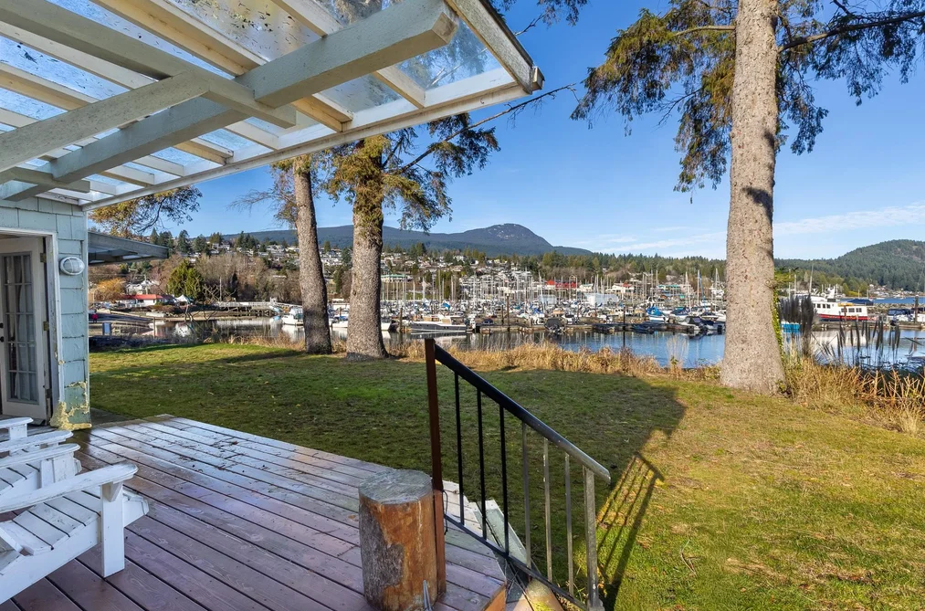 636 BAY ROAD, Gibsons BC V0N 1V8, Gibsons BC — Residential for Sale - Photo 4