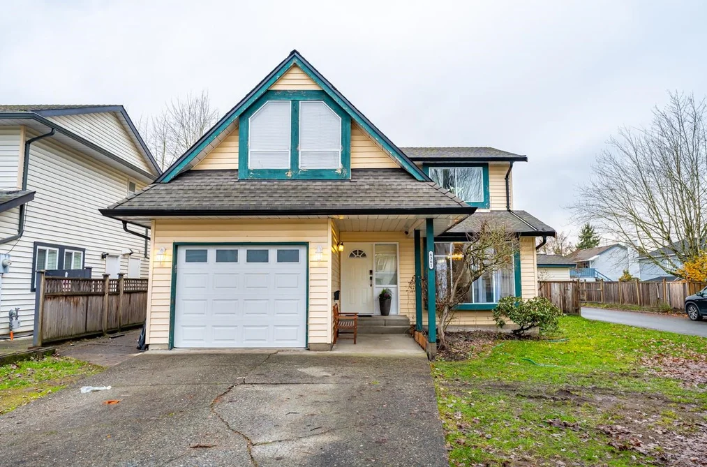 House for sale at 6361 172 Street Surrey British Columbia - MLS: R3108839