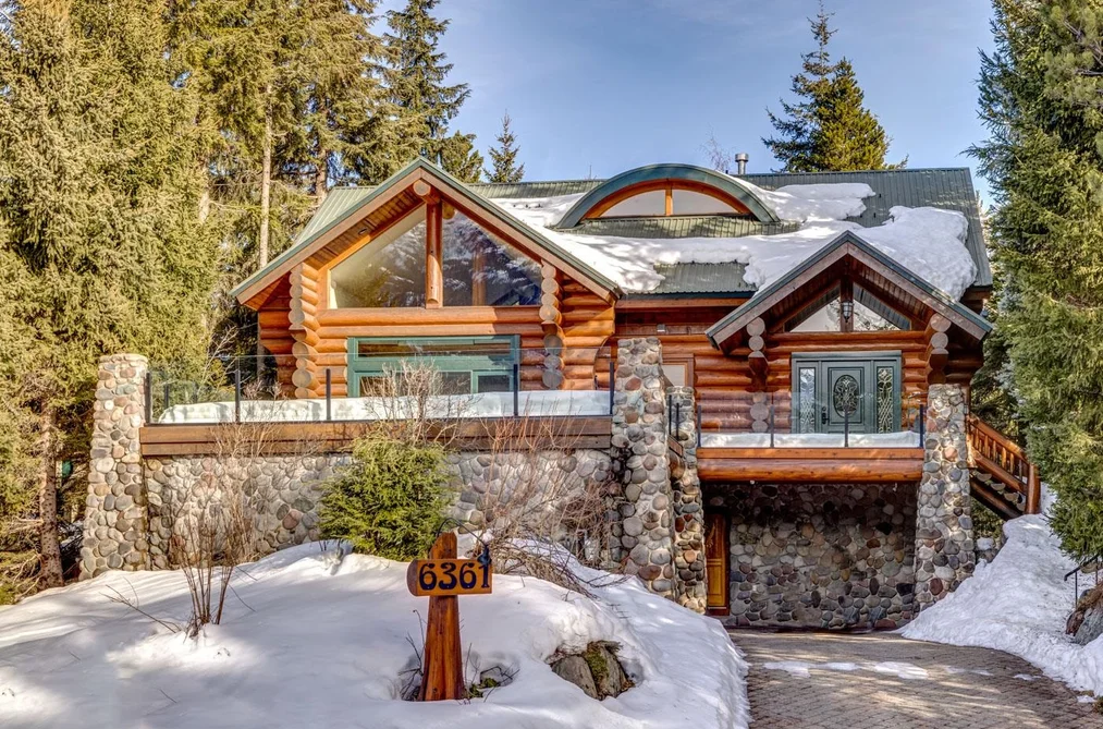 6361 FAIRWAY DRIVE, Whistler BC V8E 0C9, Whistler BC — Residential for Sale - Photo 3