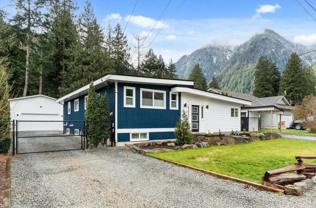 House for sale at 63690 Old Yale Road Hope British Columbia - MLS: R3098707
