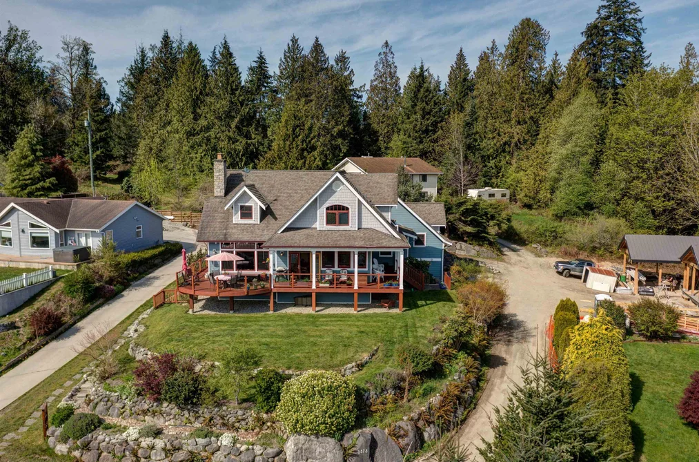 6373 N GALE AVENUE, Sechelt BC V7Z 0P7, Sechelt BC — Residential for Sale - Photo 2