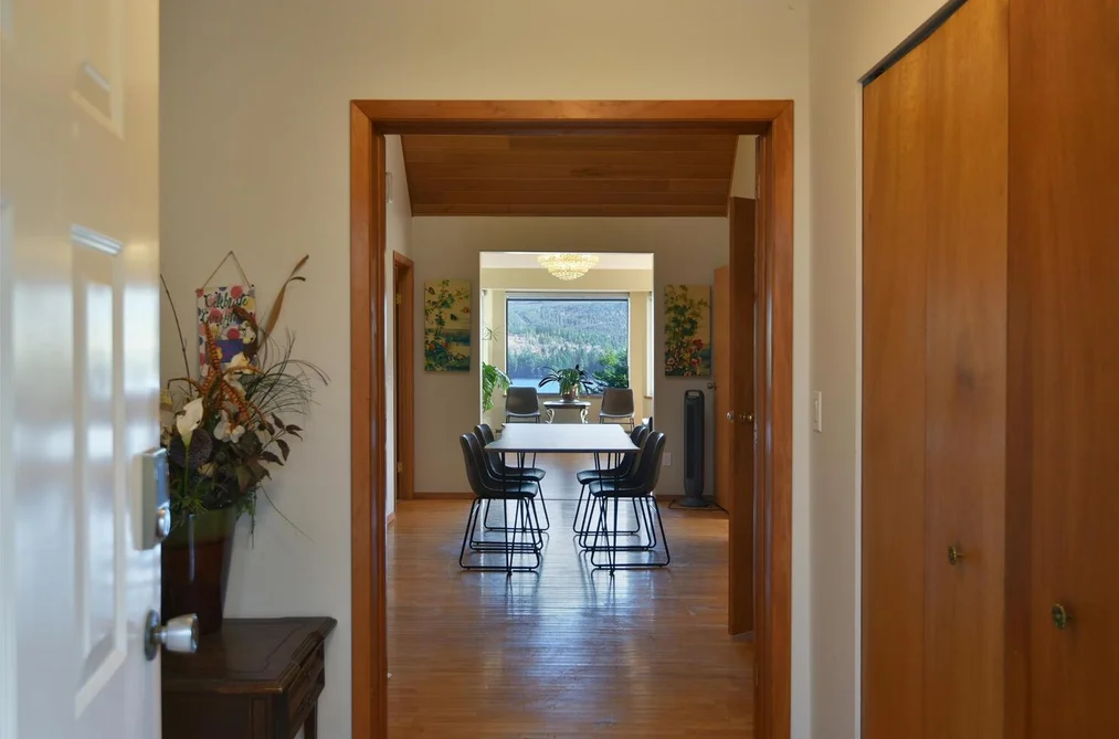 6377 N GALE AVENUE, Sechelt BC V7Z 0P7, Sechelt BC — Residential for Sale - Photo 6