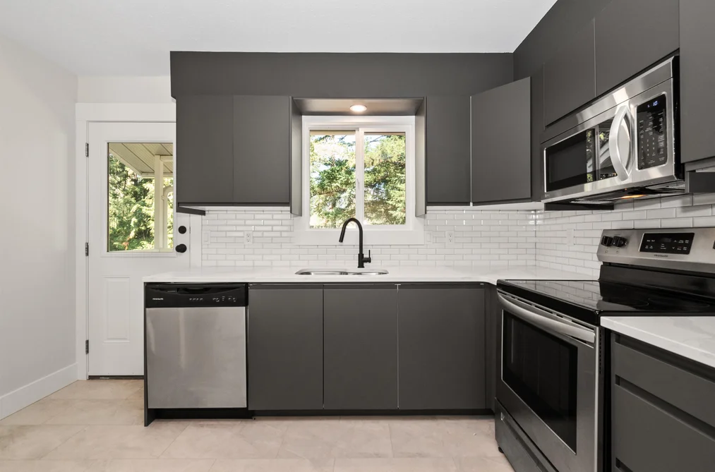 63797 BEECH AVENUE, Hope BC V0X 1L2, Hope BC — Residential for Sale - Photo 6