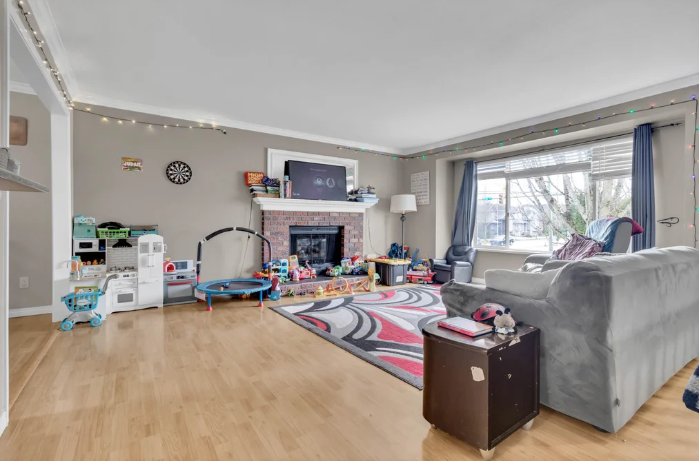 6385 172 STREET, Surrey BC V3S 7C4, Surrey BC — Residential for Sale - Photo 3
