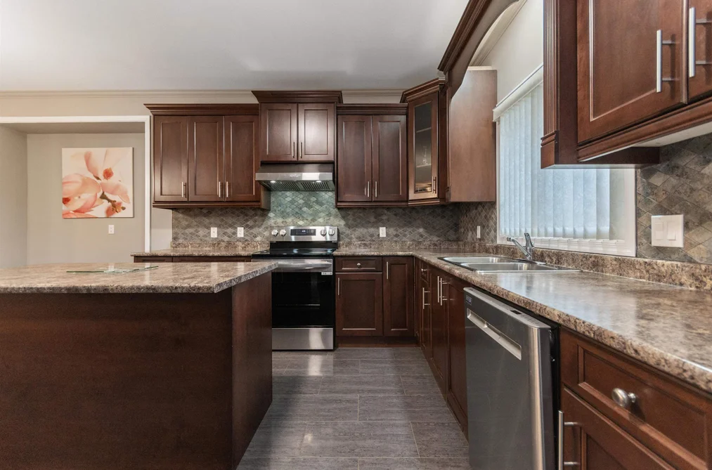 63861 OLD YALE ROAD, Hope BC V0X 1L2, Hope BC — Residential for Sale - Photo 3