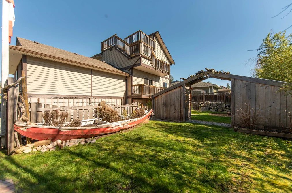 House for sale at 6391 Oracle Road Sechelt British Columbia - MLS: R3088012