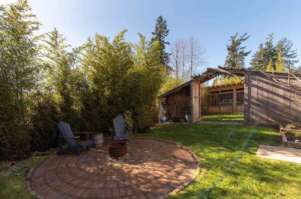 6391 ORACLE ROAD, Sechelt BC V7Z 0R8, Sechelt BC — Residential for Sale - Photo 2