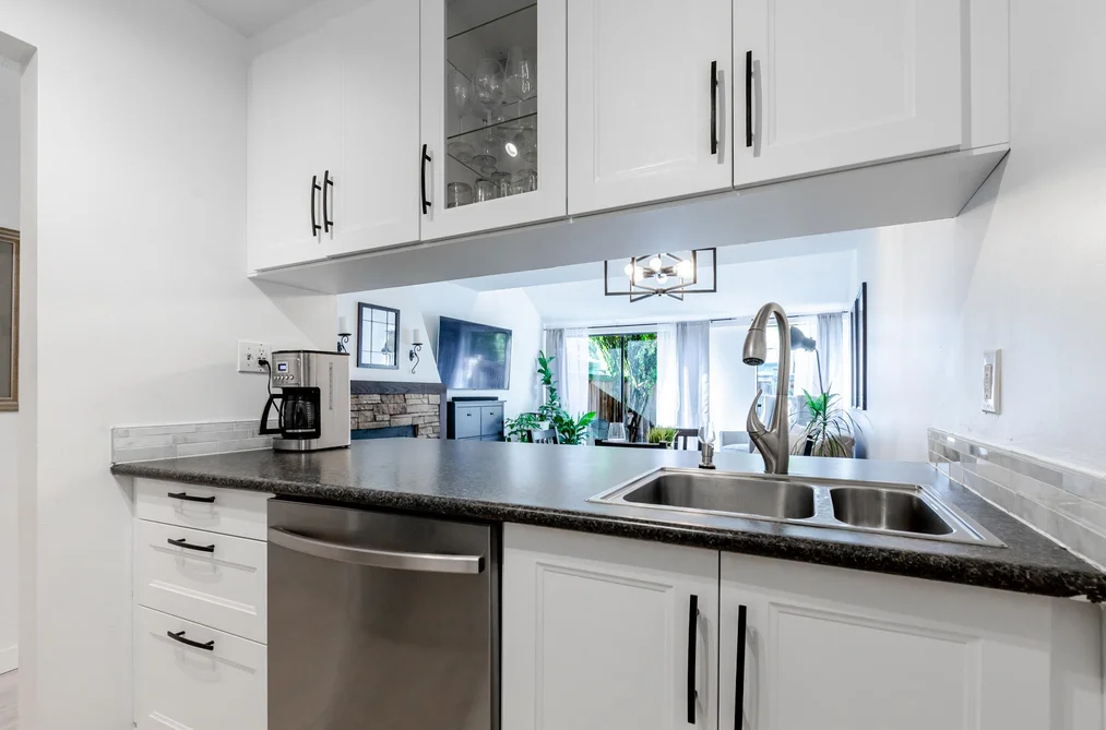64-17710 60 Avenue, Surrey, BC - Townhouse for Sale - Photo 5 of 18 64-17710 60 Avenue, Surrey, BC - Townhouse for Sale - Photo 5 of 18