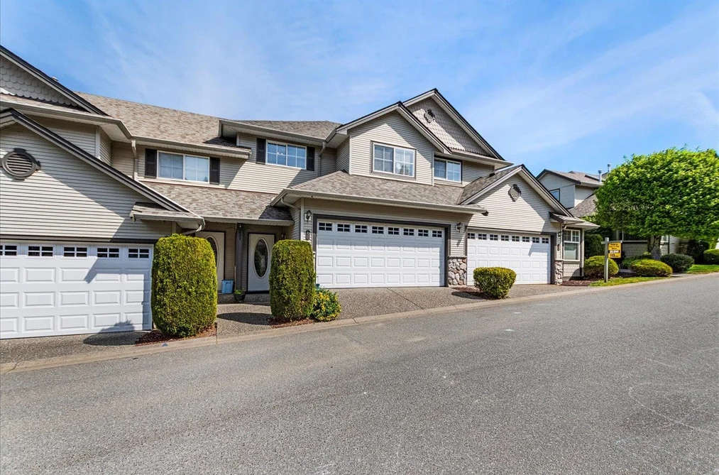 64 46360 VALLEYVIEW ROAD, Chilliwack BC V2R 5L7, Chilliwack BC — Residential for Sale - Photo 2