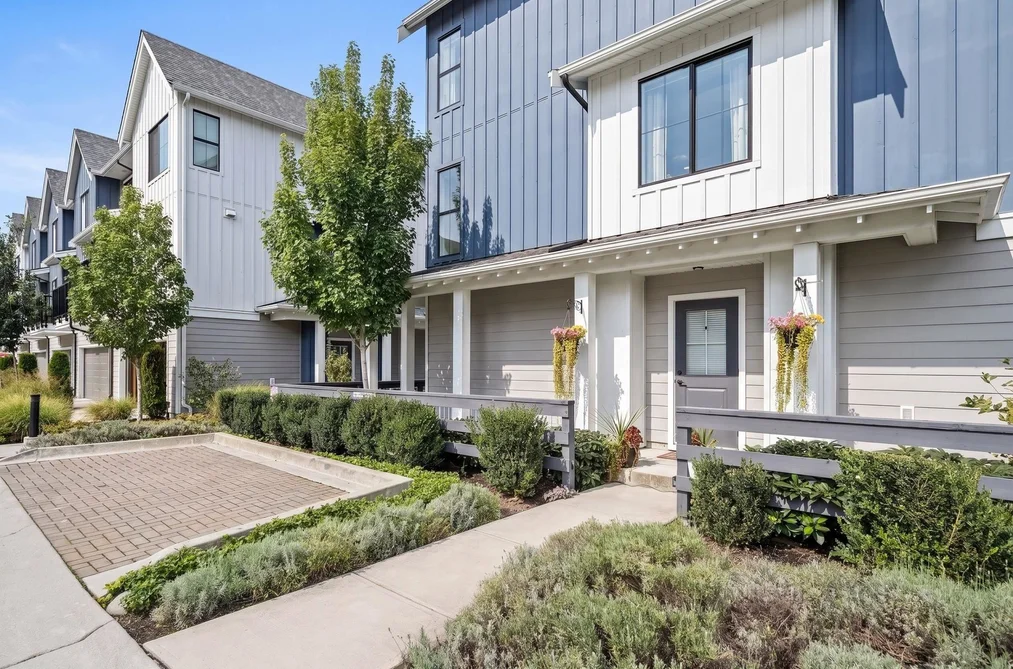 Townhouse for sale at 64 488 Furness Street New Westminster British Columbia - MLS: R3167117