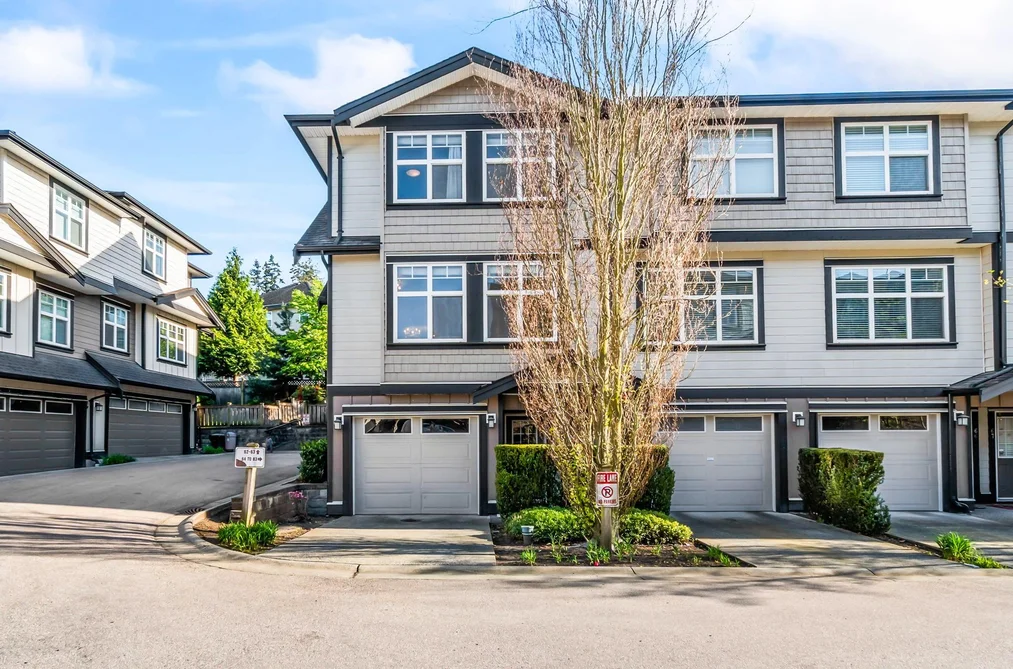 Townhouse for sale at 64 6350 142 Street Surrey British Columbia - MLS: R3116613