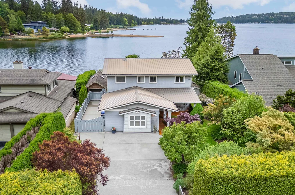 House for sale at 6417 Marmot Road Sechelt British Columbia - MLS: R3128398