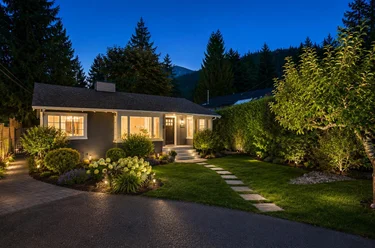 6431 Rosebery Ave, West Vancouver, BC - MLS: R3145942