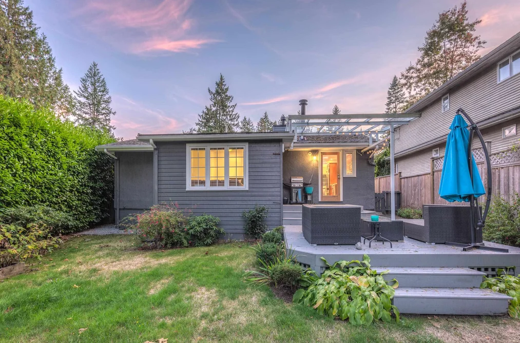 6431 ROSEBERY AVENUE, West Vancouver BC V7W 2C5, West Vancouver BC — Residential for Sale - Photo 3