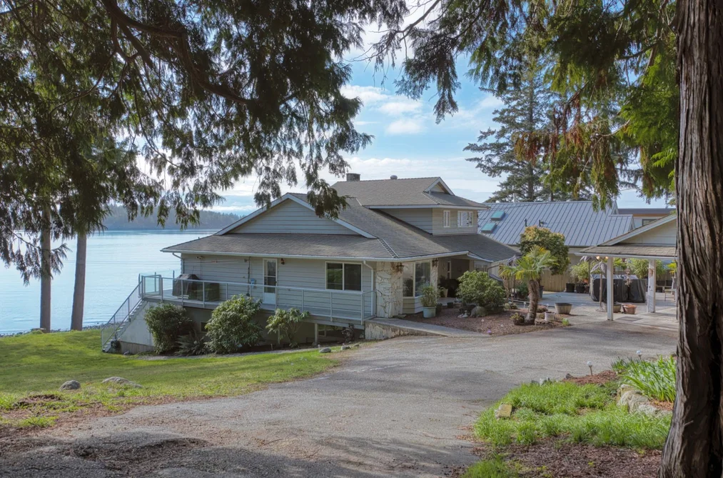6437 SUNSHINE COAST HIGHWAY, Sechelt BC V7Z 0N6, Sechelt BC — Residential for Sale - Photo 4