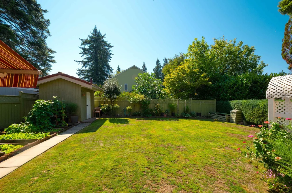 6440 Rosebery Avenue, West Vancouver, BC - MLS: R3165218 - Photo 34 6440 Rosebery Avenue, West Vancouver, BC - MLS: R3165218 - Photo 34