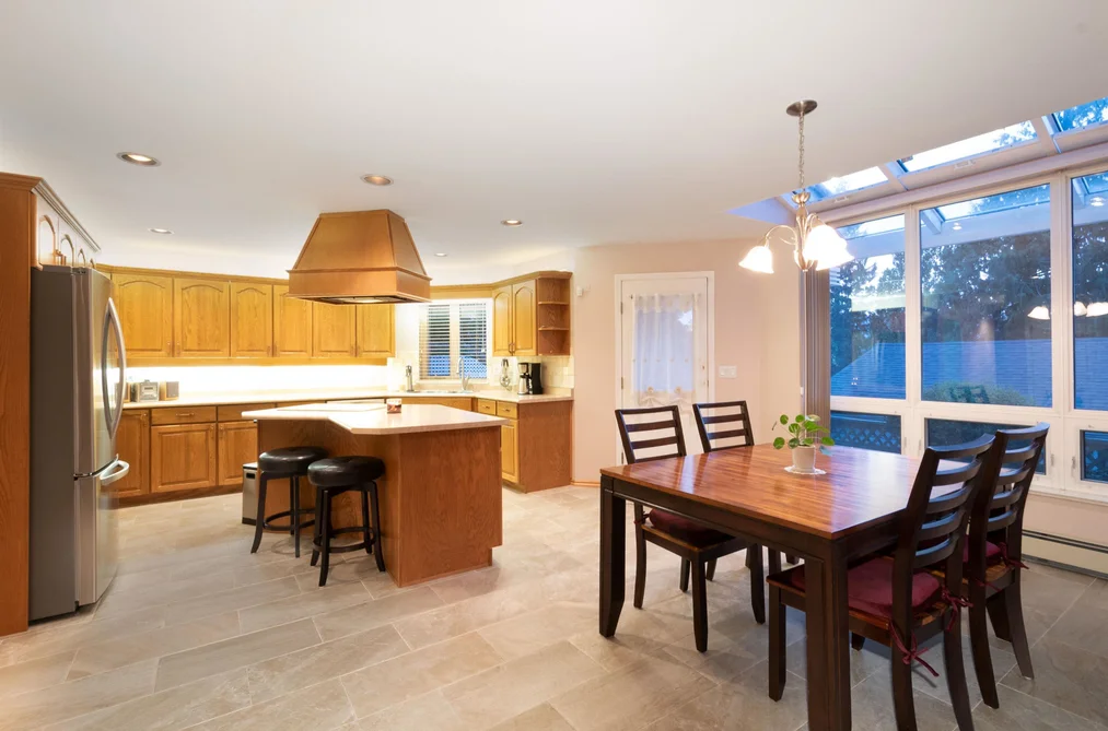 6440 Rosebery Avenue, West Vancouver, BC - MLS: R3165218 - Photo 7 6440 Rosebery Avenue, West Vancouver, BC - MLS: R3165218 - Photo 7