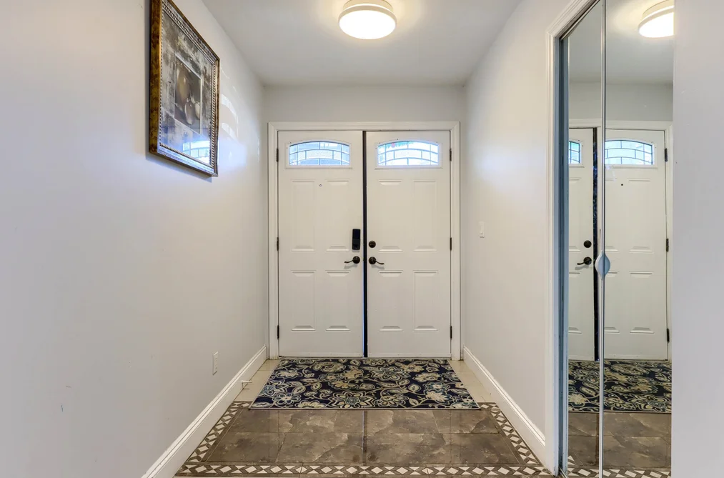 6445 KING GEORGE BOULEVARD, Surrey BC V3W 4Z4, Surrey BC — Residential for Sale - Photo 3