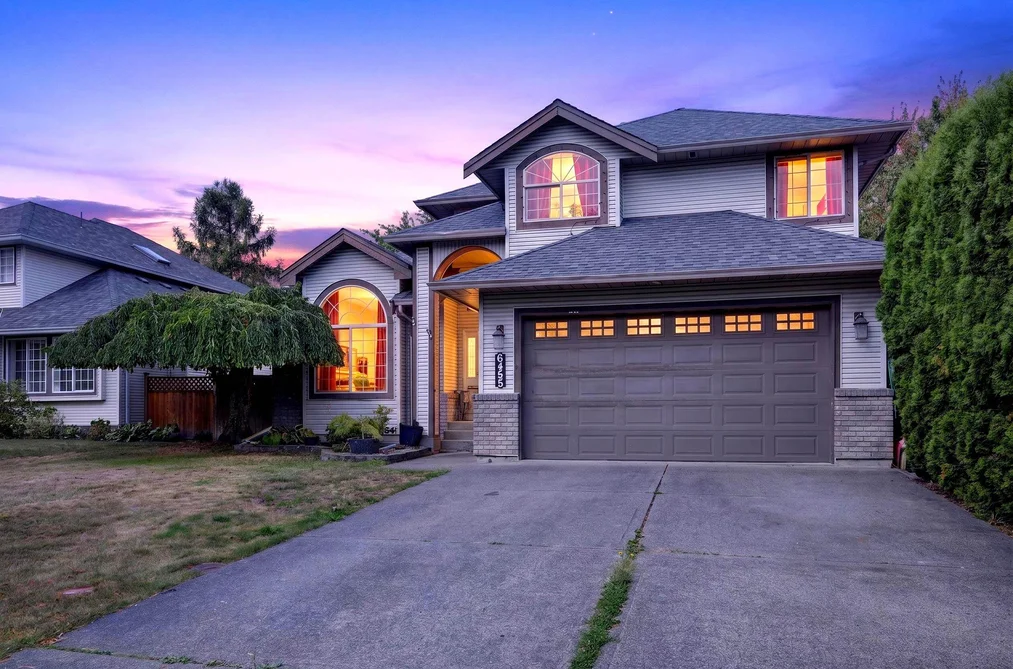 House for sale at 6455 188a Street Surrey British Columbia - MLS: R3153804