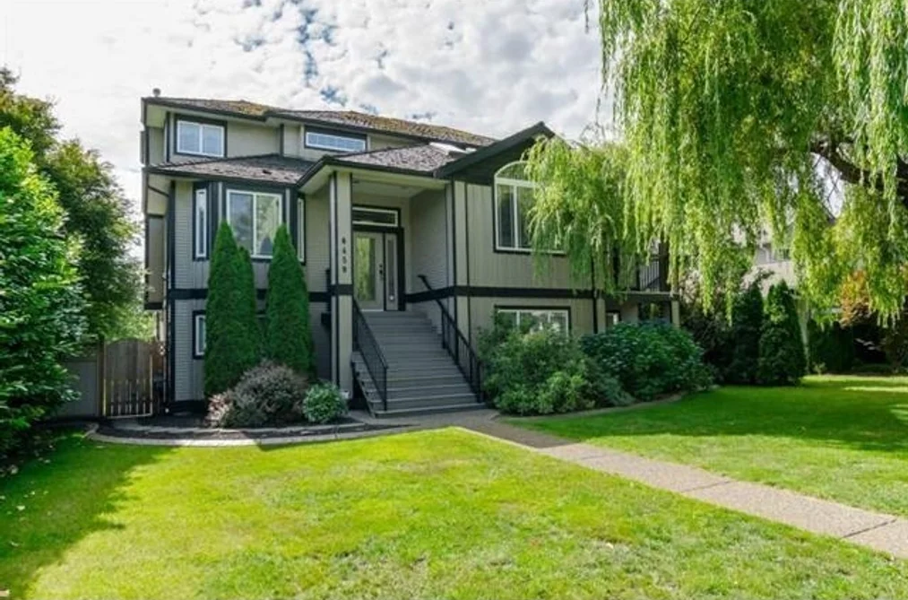 House for sale at 6459 184 Street Surrey British Columbia - MLS: R3150845