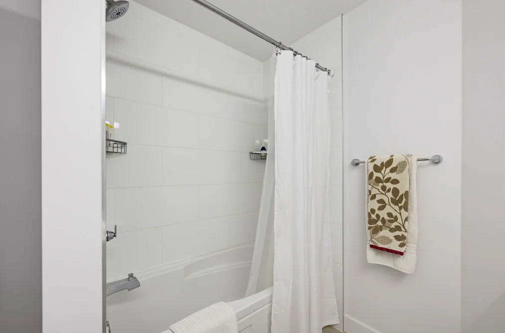 6469 Meadow Place, Ladner, BC - House for Sale - Photo 30 of 40 6469 Meadow Place, Ladner, BC - House for Sale - Photo 30 of 40
