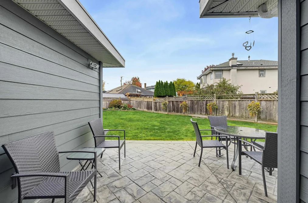 6469 Meadow Place, Ladner, BC - House for Sale - Photo 37 of 40 6469 Meadow Place, Ladner, BC - House for Sale - Photo 37 of 40
