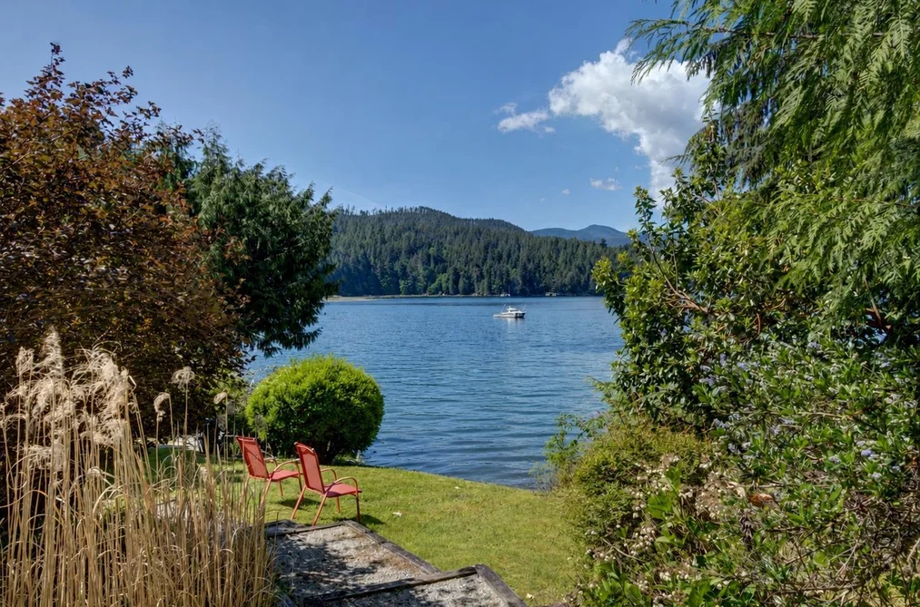 6480 SHORELINE PLACE, Sechelt BC V7Z 0L1, Sechelt BC — Residential for Sale - Photo 3