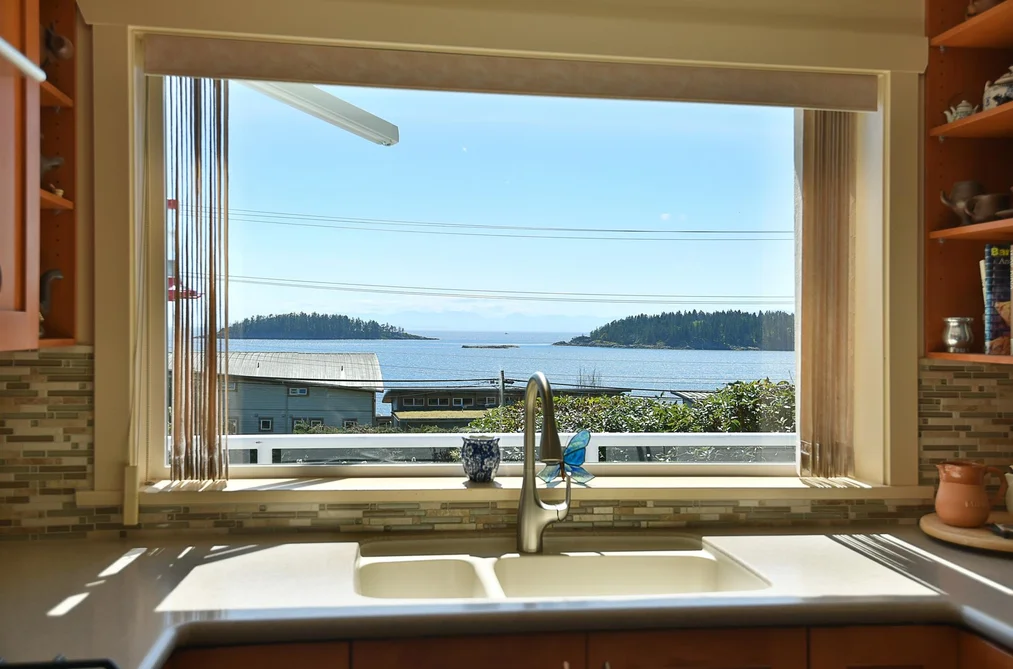 6502 SUNSHINE COAST HIGHWAY, Sechelt BC V7Z 0M9, Sechelt BC — Residential for Sale - Photo 6
