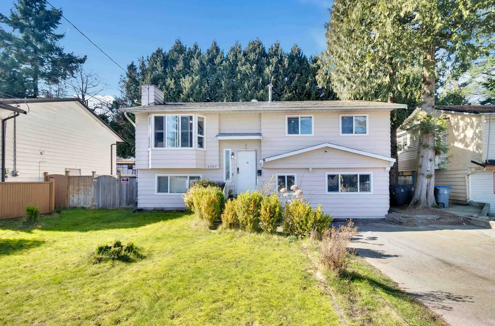House for sale at 6507 134 Street Surrey British Columbia - MLS: R3126541
