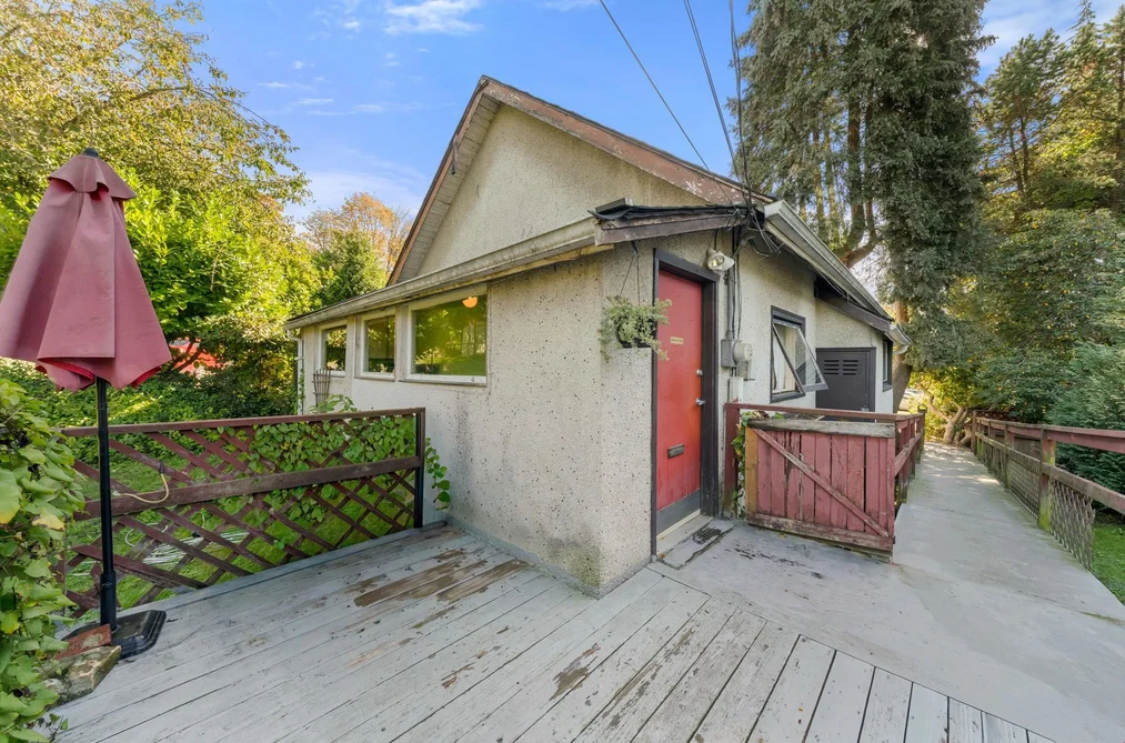 652 W 14th St, North Vancouver, BC - MLS: R3176692