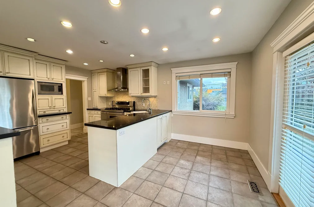 6525 CARNEGIE STREET, Burnaby BC V5B 1Y2, Burnaby BC — Residential for Sale - Photo 6