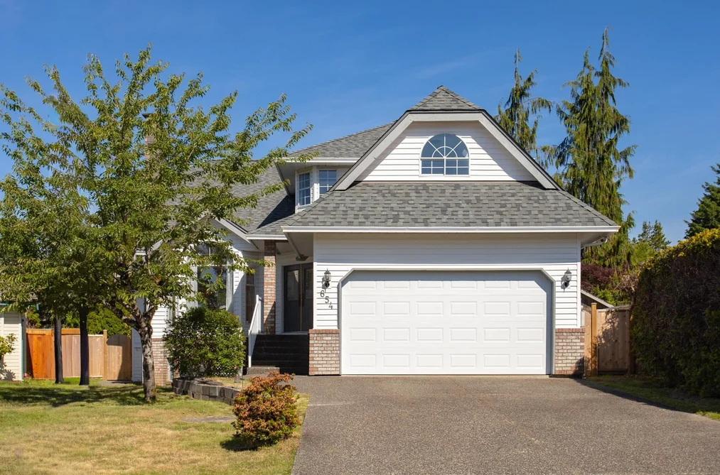 654 WALNUT PLACE, Coquitlam BC V3J 7T5, Coquitlam BC — Residential for Sale - Main Photo