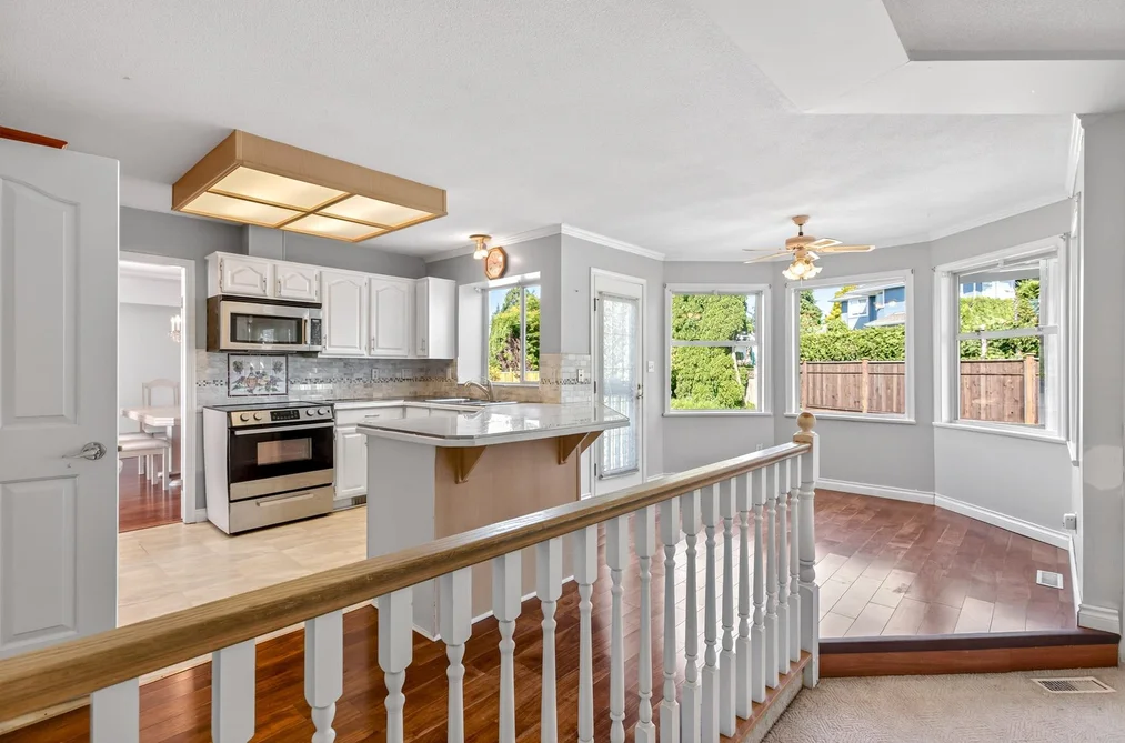 654 WALNUT PLACE, Coquitlam BC V3J 7T5, Coquitlam BC — Residential for Sale — Photo 11 of 40