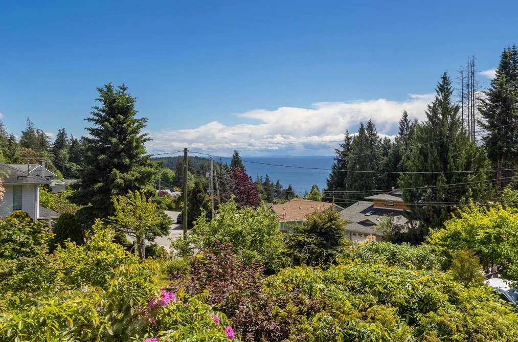 6540 JASPER ROAD, Sechelt BC V7Z 0S9, Sechelt BC — Residential for Sale - Photo 4