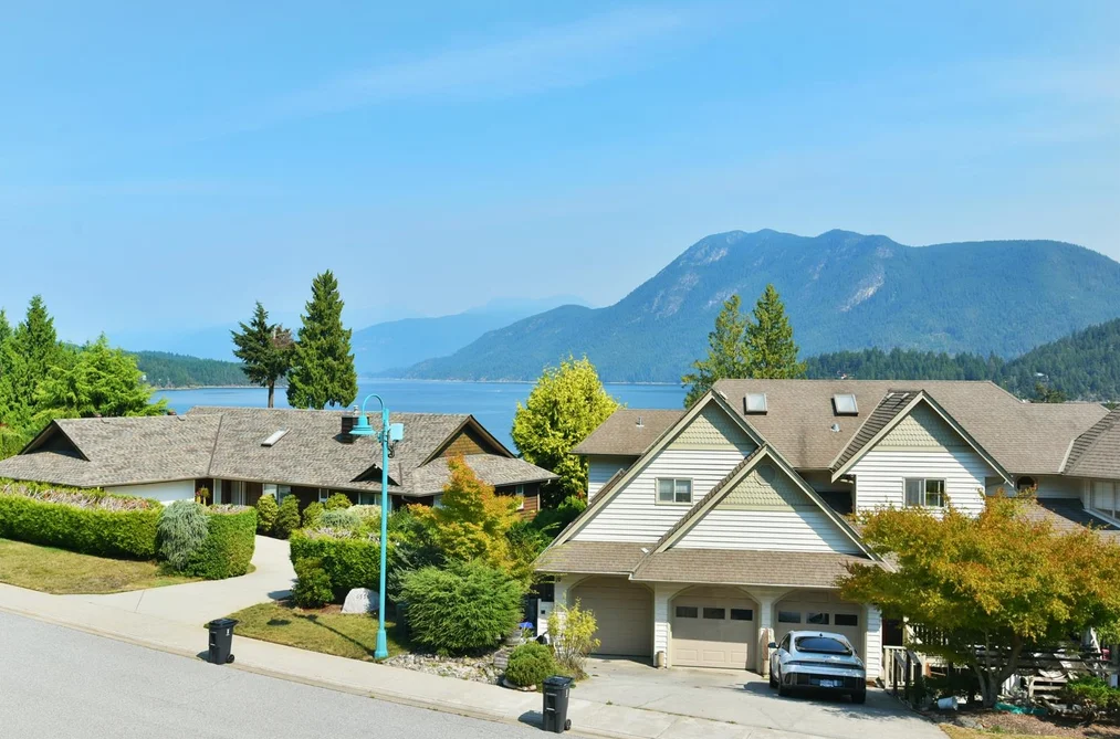 6553-6555 N Gale Avenue, Sechelt, BC - MLS: R3163666 - Photo 10 6553-6555 N Gale Avenue, Sechelt, BC - MLS: R3163666 - Photo 10