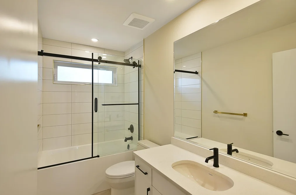 6553-6555 N Gale Avenue, Sechelt, BC - MLS: R3163666 - Photo 37 6553-6555 N Gale Avenue, Sechelt, BC - MLS: R3163666 - Photo 37
