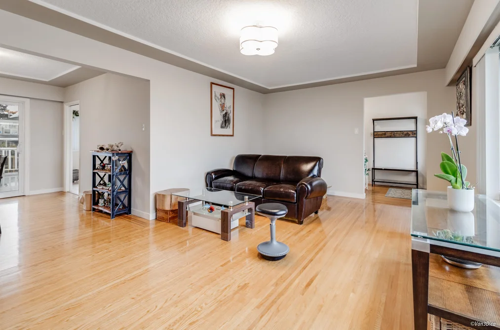 House for sale at 6555 St. Charles Place Burnaby British Columbia - MLS: R3095820