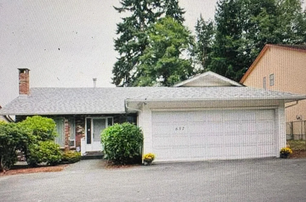 House for sale at 657 Poirier Street Coquitlam British Columbia - MLS: R3087039