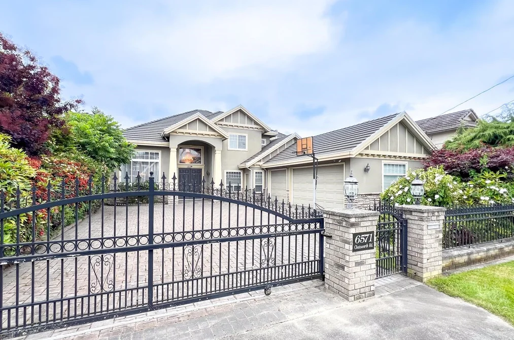 House for sale at 6571 Chatsworth Road Richmond British Columbia - MLS: R3164919