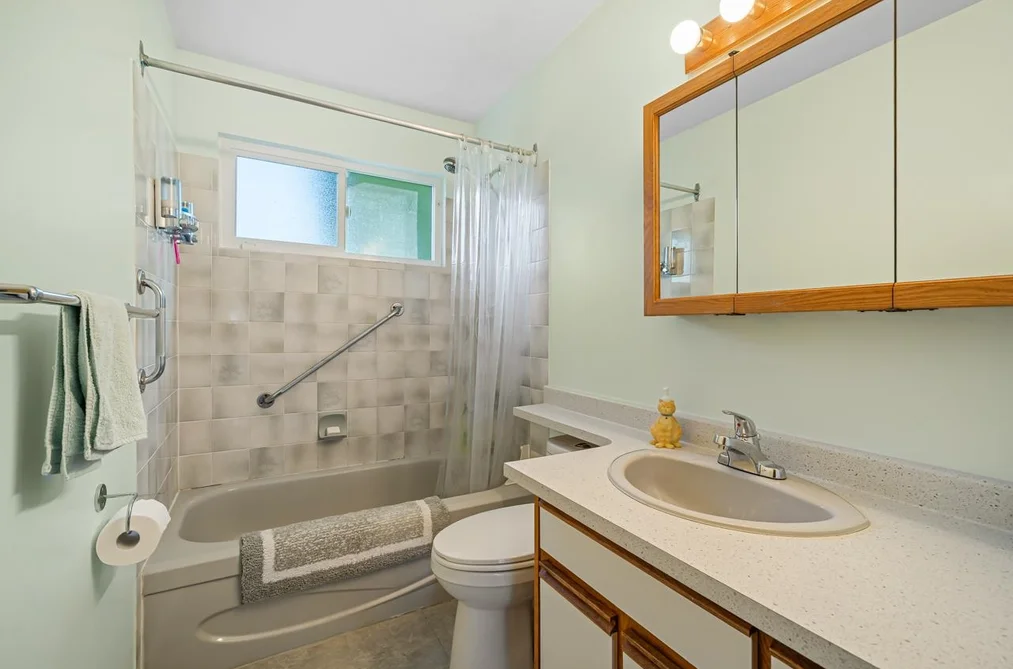 6588 148A Street, Surrey, BC - MLS: R3162671 - Photo 21 6588 148A Street, Surrey, BC - MLS: R3162671 - Photo 21