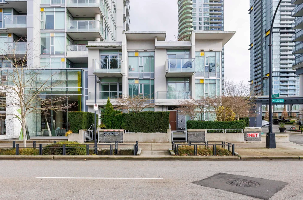 6590 NELSON AVENUE, Burnaby BC V5H 0E8, Burnaby BC — Residential for Sale - Photo 5
