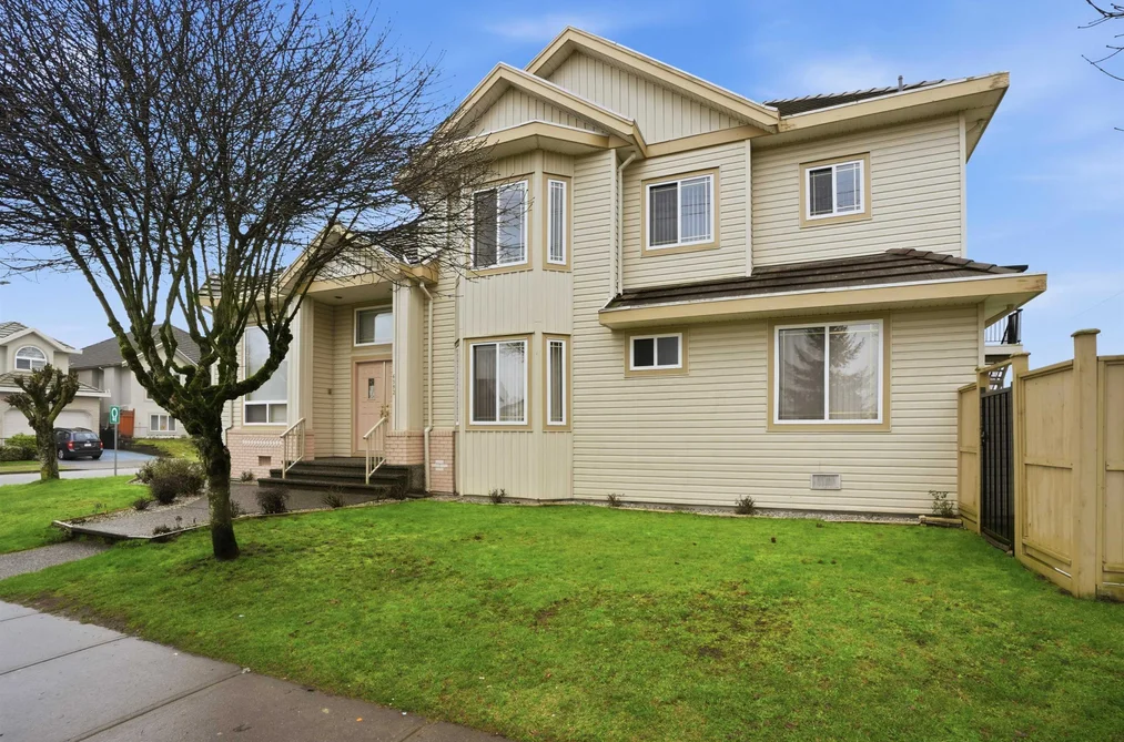 House for sale at 6593 125a Street Surrey British Columbia - MLS: R3118216