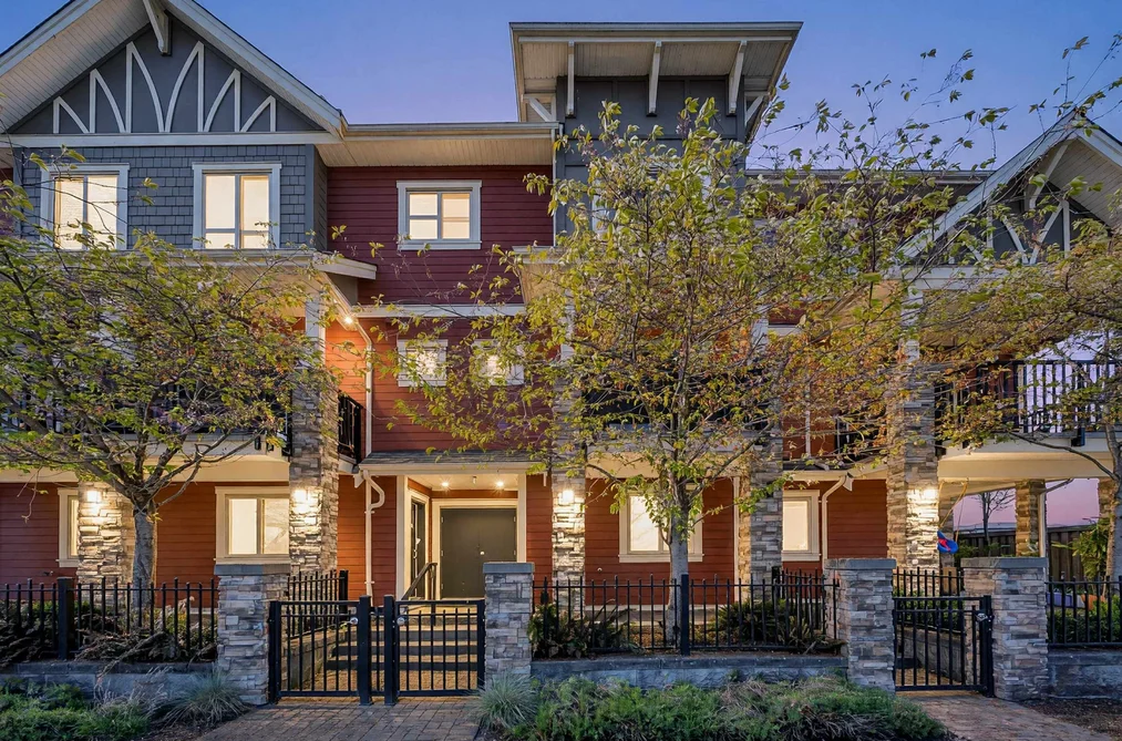Townhouse for sale at 66 843 Ewen Avenue New Westminster British Columbia - MLS: R3113855