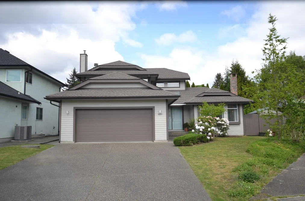 House for sale at 660 Walnut Place Coquitlam British Columbia - MLS: R3126473